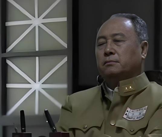岳霖（抗战剧《光荣使命》中的角色）