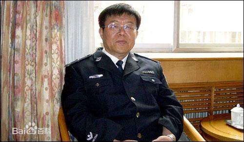 武伯欣
