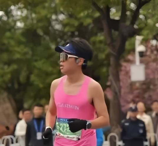 蒋毅（中国马拉松运动员）