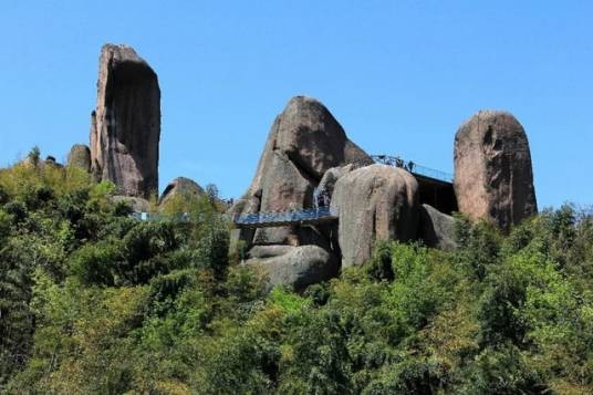 巨石山生态文化旅游区