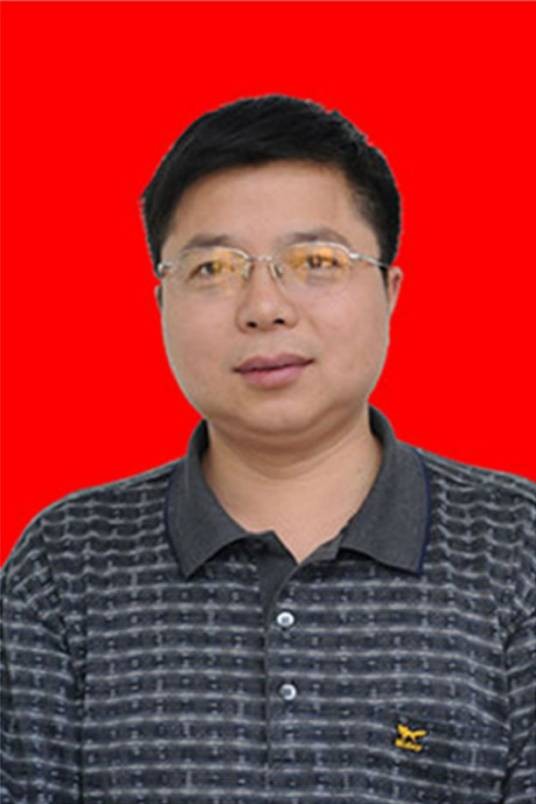 谭海洋（湘潭市发展和改革委员会二级调研员）
