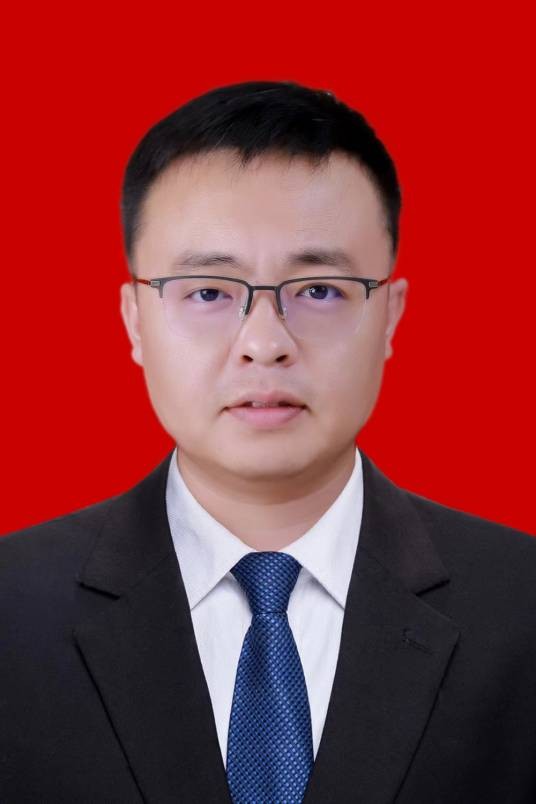 游钧（山西省晋中市太谷区侯城乡党委副书记、乡长）