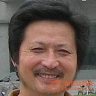 孙伯春（国家高级工艺美术师）