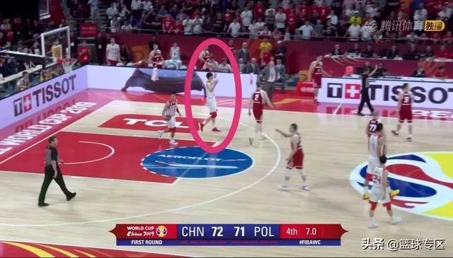 李楠最后时刻叫暂停的时候，周琦表示摊手无奈，他是不是也被李楠搞懵逼了？