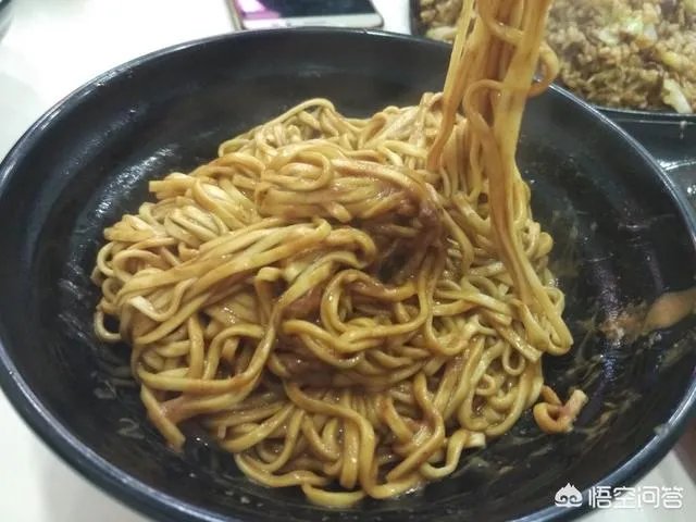 兰州拉面和沙县小吃,为何能火遍全国?