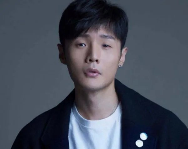 如何看待李荣浩说我只是个做音乐的这件事?