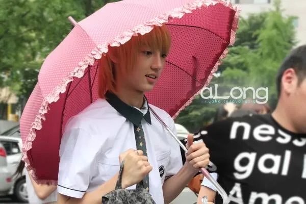 这个日本花样美男是谁啊?