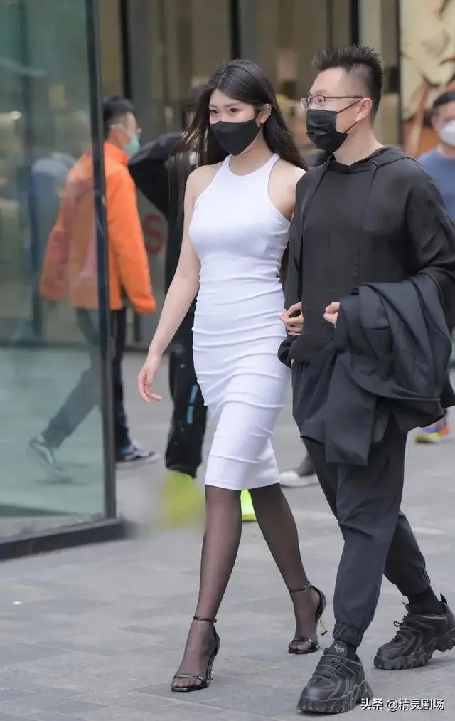 女生怎么穿会比较帅气？
