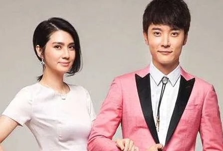 洪欣张丹峰被曝一离婚，男方曾被曝出轨经纪人，离婚的原因是否与此事有关？