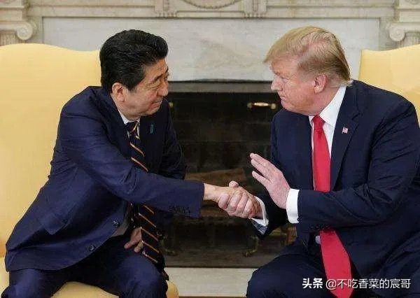 安倍提出辞职后,为什么还要与特朗普进行最后一次沟通?