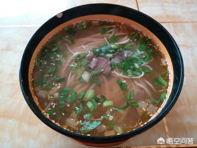 兰州拉面和沙县小吃,为何能火遍全国?