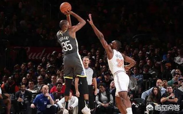 如何看待NBA常规赛勇士队库里三节51分到死神末节25分?