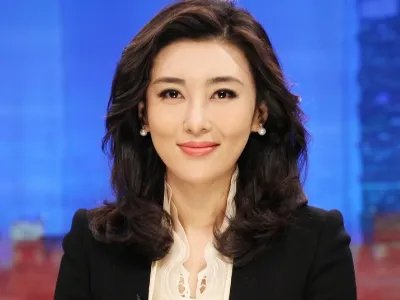 cctv4中国新闻主持人名单