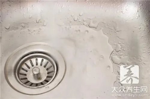 不锈钢电热水壶水垢如何清除
