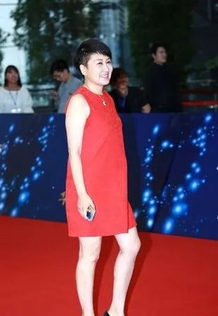著名演员张凯丽结过几次婚?
