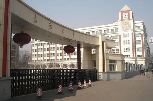 太原市第五中学教学环境和设施怎么样?