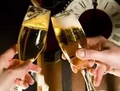 男子和朋友喝22瓶酒后坠楼身亡，同饮者赔17万，一起喝酒如何避免担责？