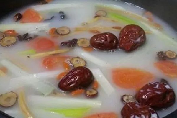 清汤火锅底料有怎样的做法?