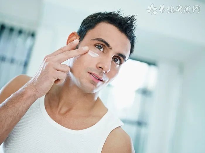 男人如何战痘_战“痘”场上不拘小节