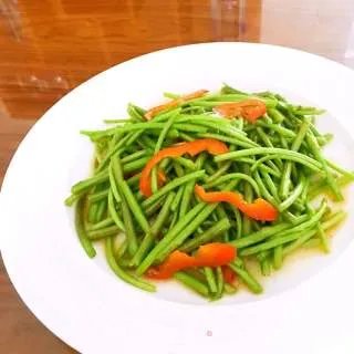 清炒芦蒿