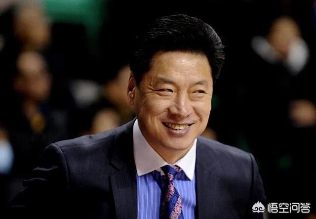 山东高速与浙江广厦的半决赛刚开始,睢冉就被罚下,对此你怎么看?