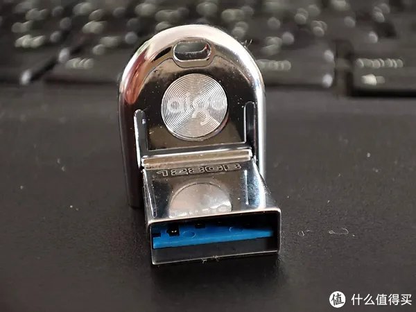 aigo双接口U盘使用简评