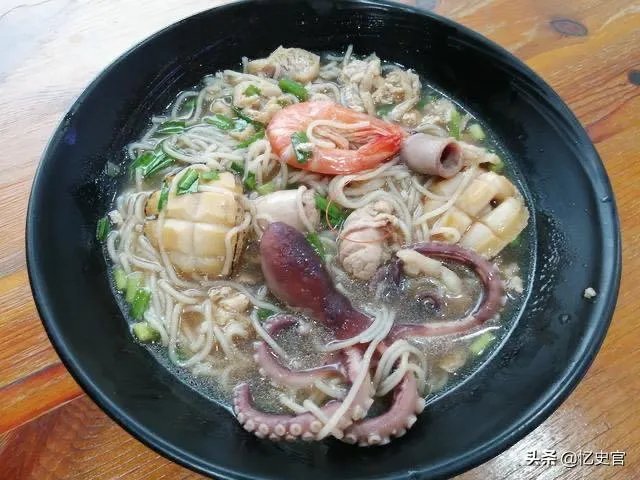 “天价米粉”一碗356.95元,官方:不予立案,怎么回事?