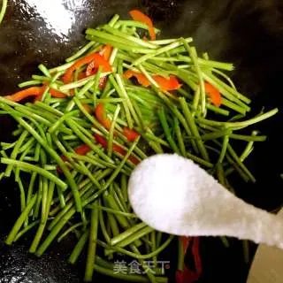 清炒芦蒿