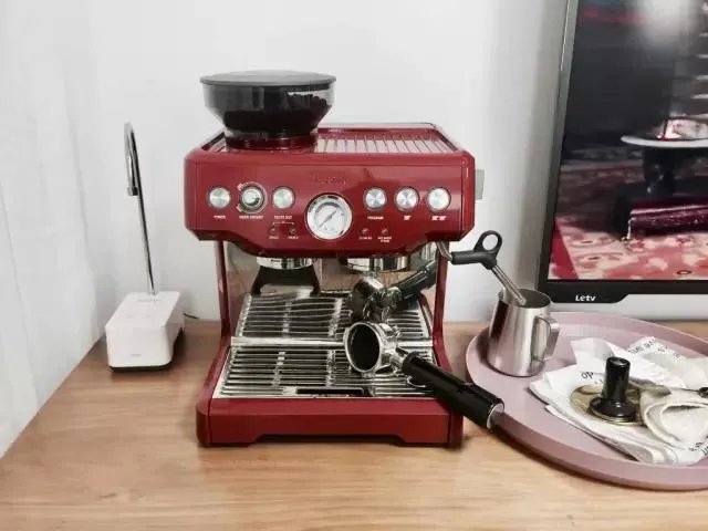 旧房改造 | 这对小夫妻竟把40㎡二手房变“豪宅”