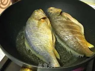 红烧黄花鱼