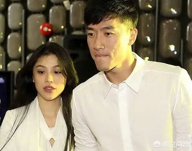 520张继科换头像,张继科景甜疑似分手?曾经甜蜜恩爱的明星为何最后会分道扬镳?