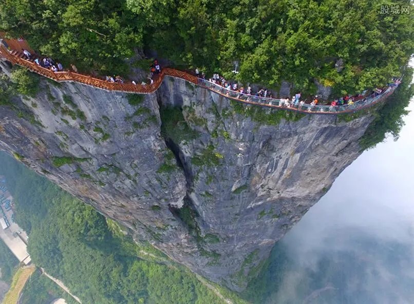张家界景区现在封闭了吗 现在还能去张家界旅游吗