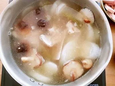 清汤火锅底料有怎样的做法?
