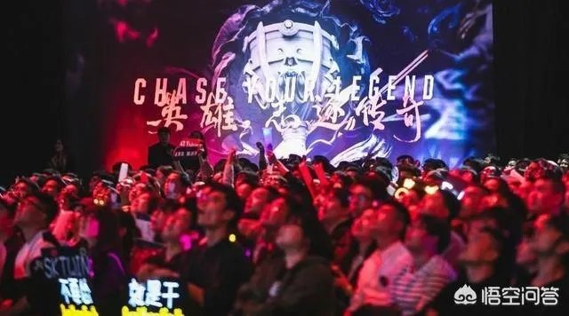 英雄联盟Rookie照片上综艺被认错,关晓彤一句话受到玩家吐槽,到底怎么回事呢?