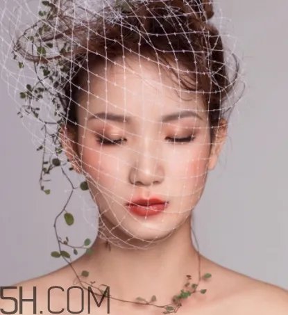 2018流行什么妆容?2018女性流行妆容
