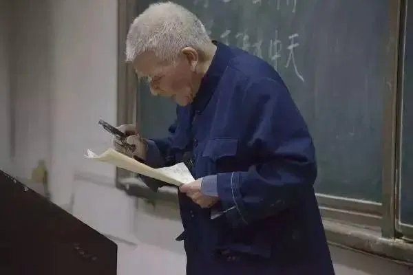 吸血贵利王全部演员的名字