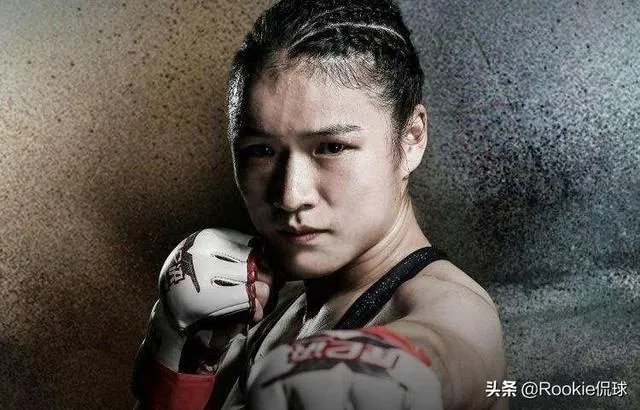 UFC冠军赛后,乔安娜需要进行整形手术而张伟丽却完全不需要,这是为什么?你怎么看?