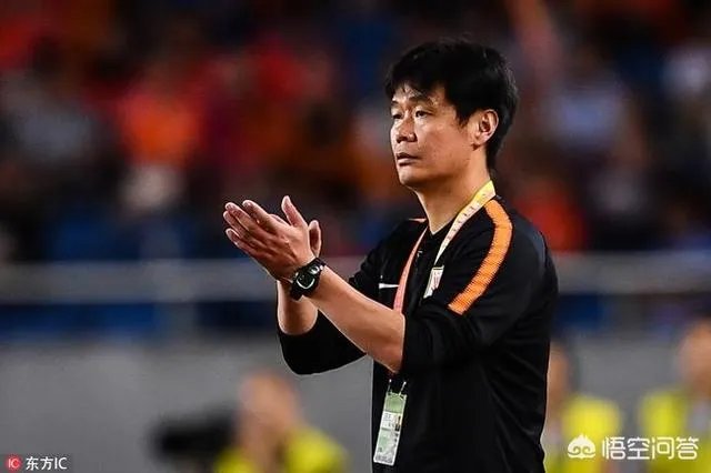 中超第17轮,小克鲁伊夫首秀,鲁能2-0重庆继续紧追国安,如何评价这场比赛?