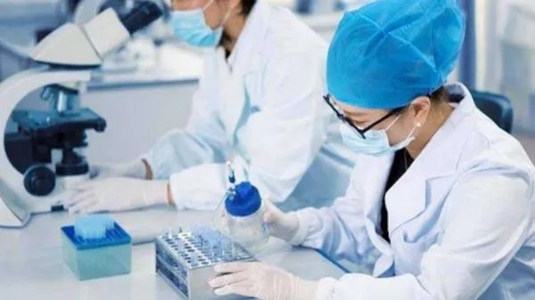 新疆新增本土病例15例,现在逐日减少,离解封的日子还会远吗?