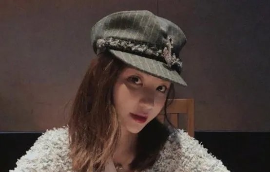 同样是王思聪的前女友,雪梨是凭借什么自创品牌,身价过亿成为豪门网红?