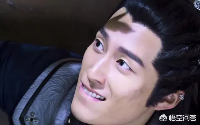 丹凤眼明星