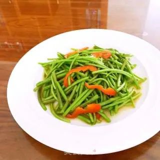 清炒芦蒿