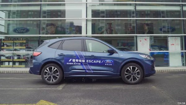 长了一副百万豪车的脸,却只要17.98万,它是谁?!