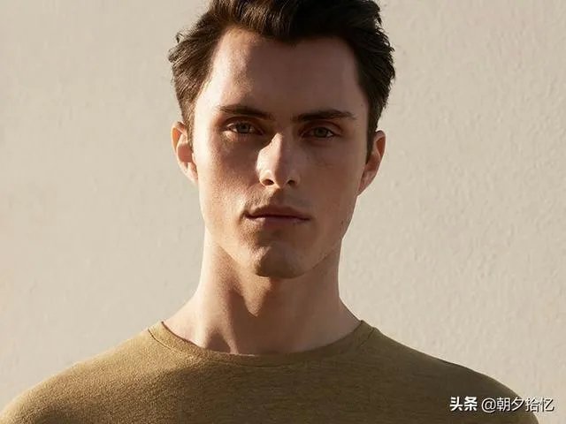 有哪些设计简单上身有气质的女装品牌?