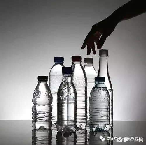5年用掉“60亿”广告费,卖5元一瓶的矿泉水,你喝过它吗?