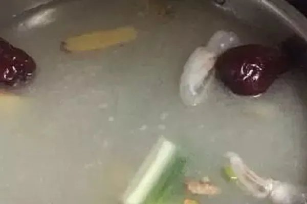 清汤火锅底料有怎样的做法?