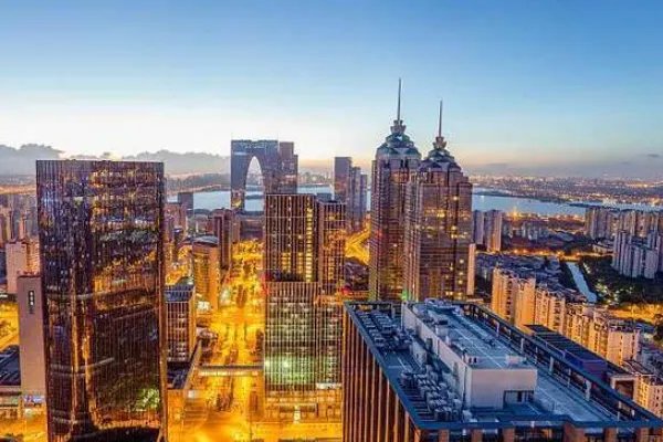 最新!中国城市GDP百强榜来了,有哪些变化值得关注?