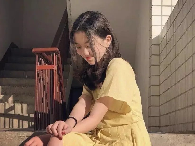 李嫣摆摊义卖,这么做对她有什么好处?