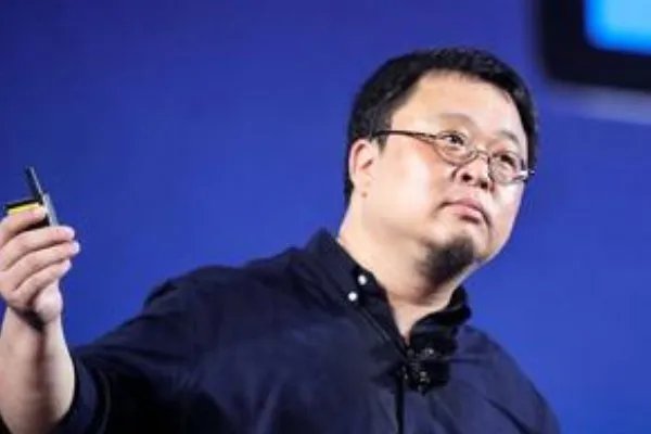 罗永浩再被限制消费，他的欠款什么时候才能还清？