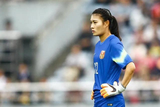 如何评价中国女足门将王飞加盟拜仁女队？